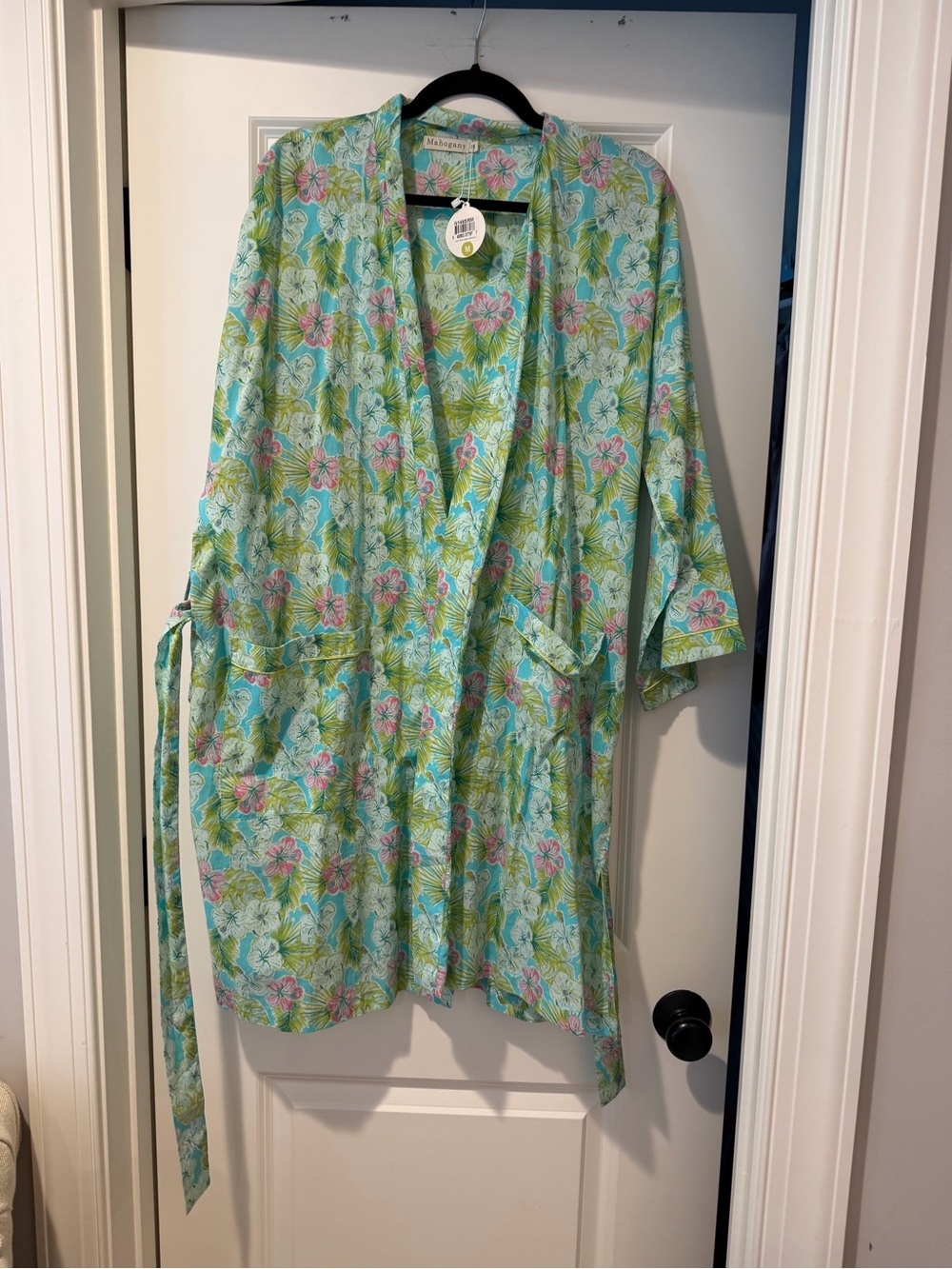 Light Green Floral Kimono Robe by Hogan